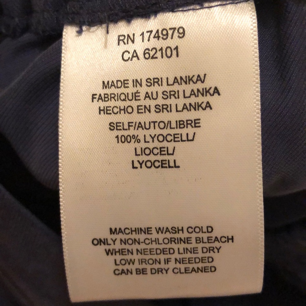 NWT BCBGMaxAzria Cobalt Blue Flared Crop Wide Leg Pants - Size Large - Picture 7 of 8